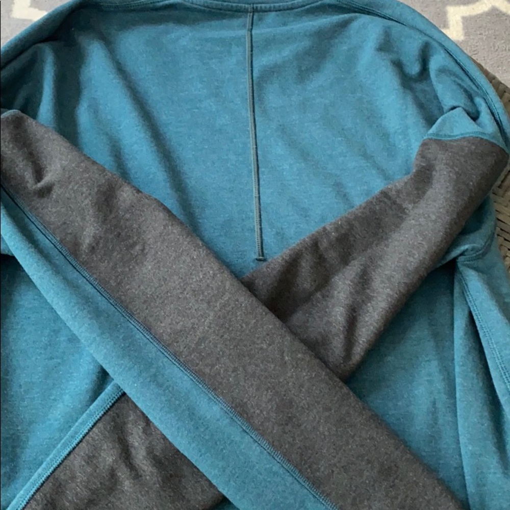 Lululemon Pullover - Picture 4 of 6